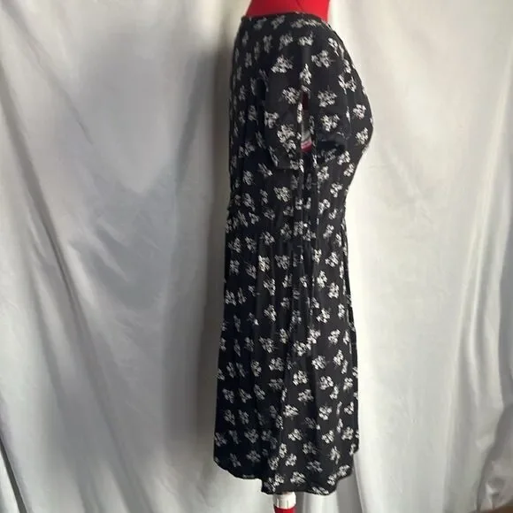 SM298 American eagle outfitters short sleeve floral dress - Picture 3 of 9